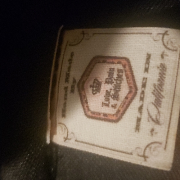 ORIGINAL handstitched Love, Pain, and Stitches Crossbody, green strap - Picture 2 of 4